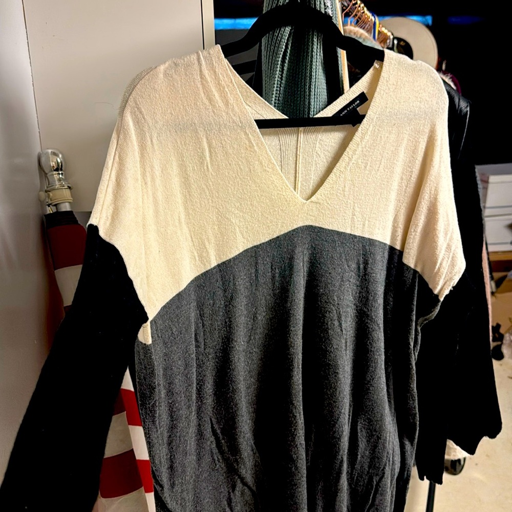 Block color Ann Taylor Sweater